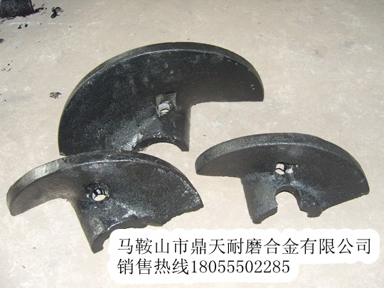 福格勒瀝青攤鋪機配件，包括螺旋葉輪、護瓦、履帶板低價(jià)供應