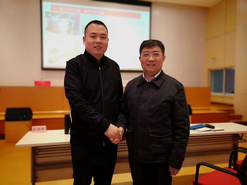 豫商赴滬，共研發(fā)展│許明月董事長參加民建河南省企業(yè)家會員班培訓(xùn)